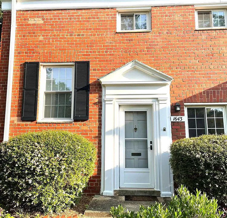1643 Preston Rd