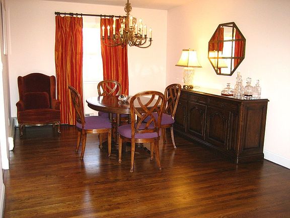 4th image of 47 Harwood Dr E