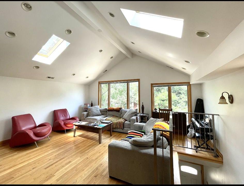 1st image of 1455 W Cortez St #3A