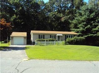 50 Colchester Cmns, Colchester, CT 06415