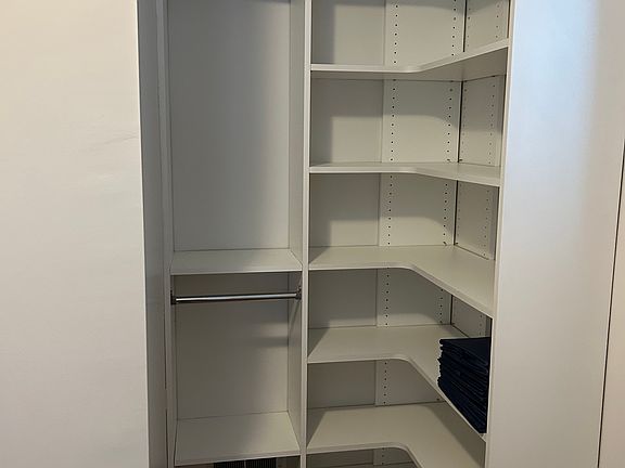 3rd image of 10428 Julep Ave