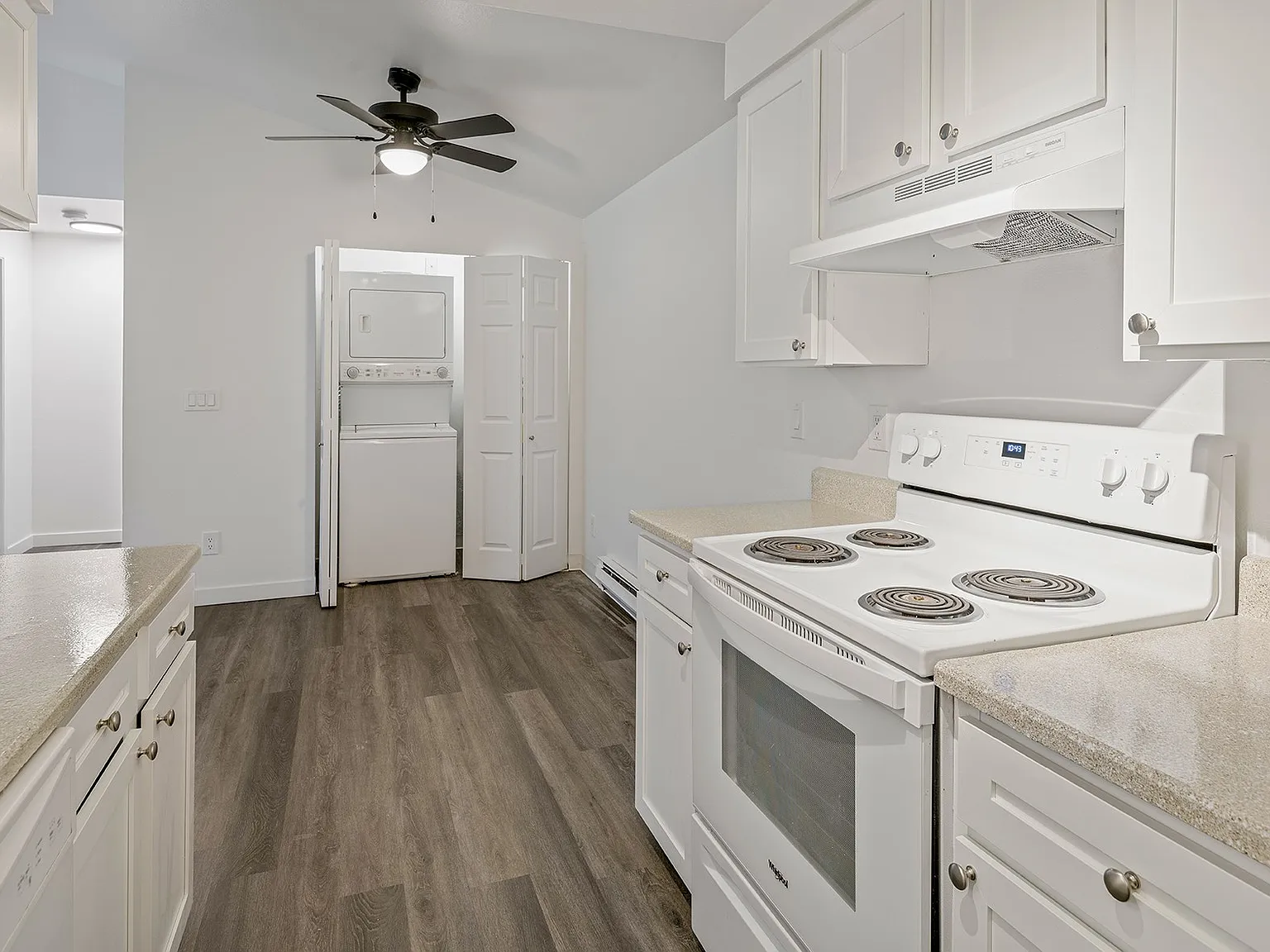Alvista 240 — Photo 4