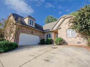 4305 Poplar Creek Ln, High Point, NC 27265