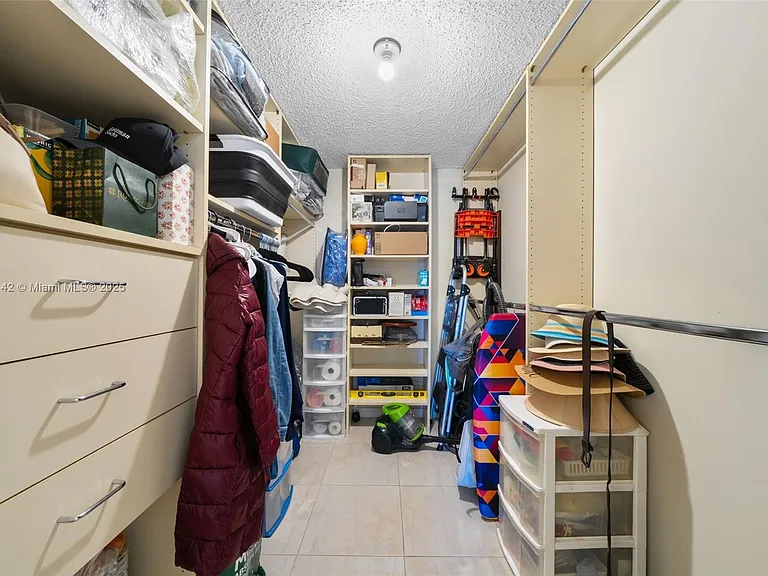 3725 S Ocean Dr #1110 — Photo 14