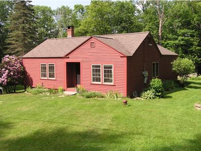 61 E Washington Rd, Hillsboro, NH, 03244