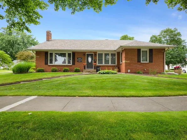 1866 Greenleaf Blvd, Elkhart, IN 46514