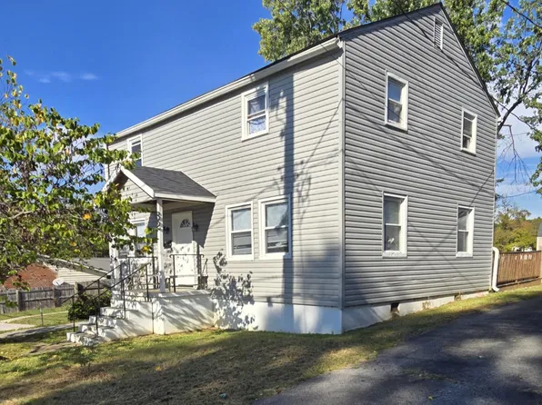 32 W 20th St, Paris, KY 40361
