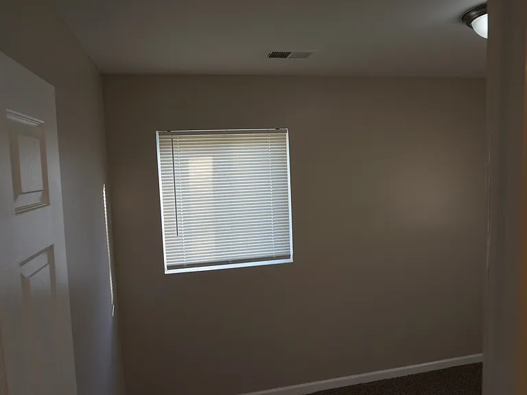 3650 Isabelle St — Photo 6