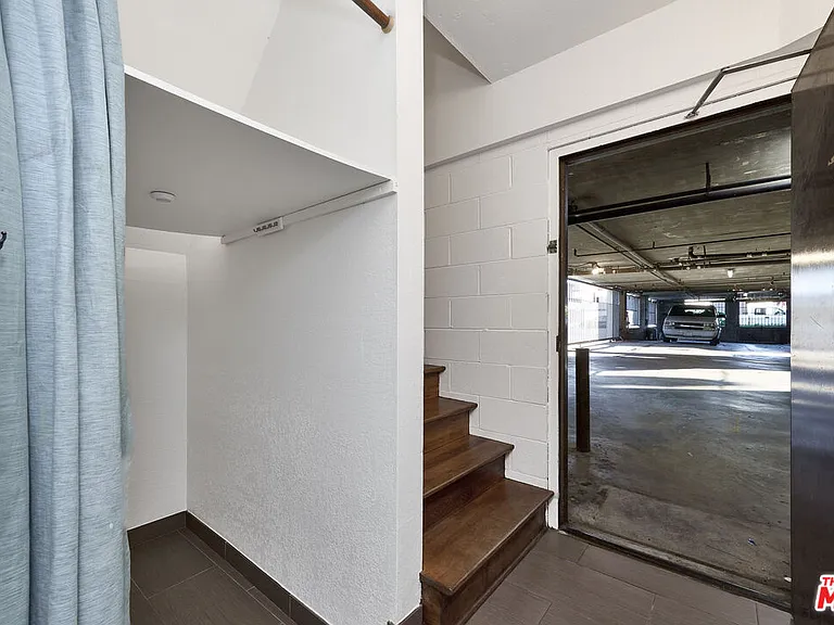 12601 Matteson Ave #7 — Photo 36