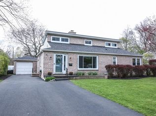 83 Kenmore Ln, Rochester, NY 14617