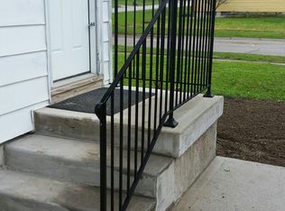 879 Spinning Rd, Dayton, OH 45431