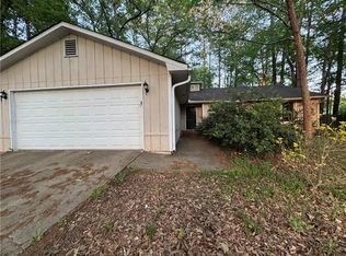 655 Raven Ct, Jonesboro, GA 30238