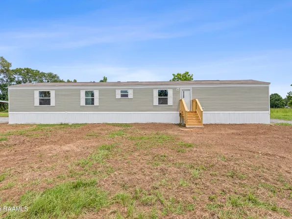 327 Kennerson Rd, Opelousas, LA 70570