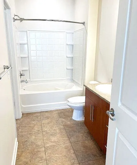 Belmont at Tryon Apartments — Photo 114