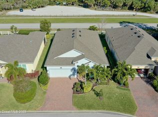 208 Sandcrest Cir, Sebastian, FL 32958