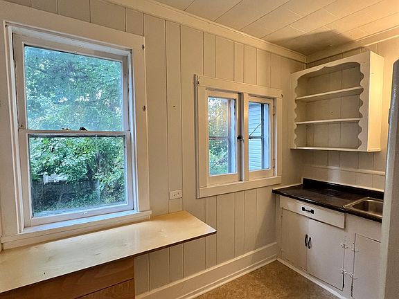 5th image of 319 Breckenridge St #2