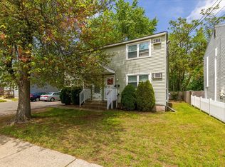 193-195 Nottingham St, Springfield, MA 01104