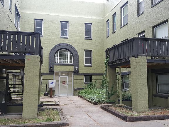 5th image of 300 S 16th St APT 107