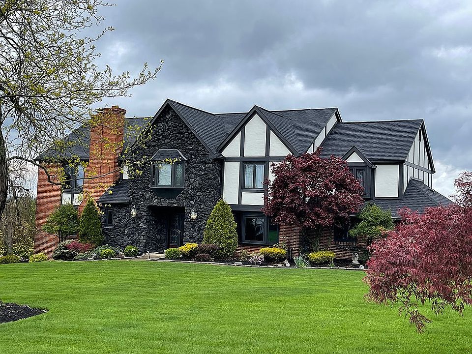 1st image of 136 Druid Dr