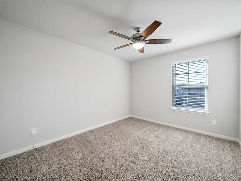 13131 Braxon Pass — Photo 22
