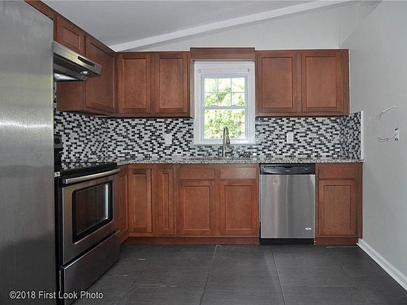 4th image of 141 Ortoleva Dr