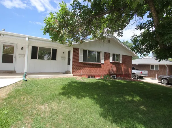 5647 S Fox St APT A, Littleton, CO 80120