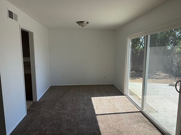 5th image of 3385 Valencia Hill Dr