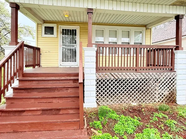 11413 S Yale Ave, Chicago, IL 60628