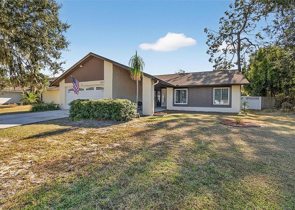 1st image of 614 SANDALWOOD DRIVE
