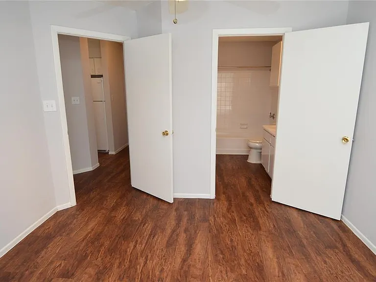 8625 Mallard Reserve Dr #201 — Photo 31