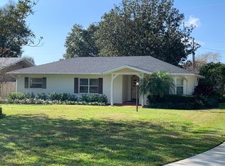 200 Vinewood Dr, Sanford, FL 32773