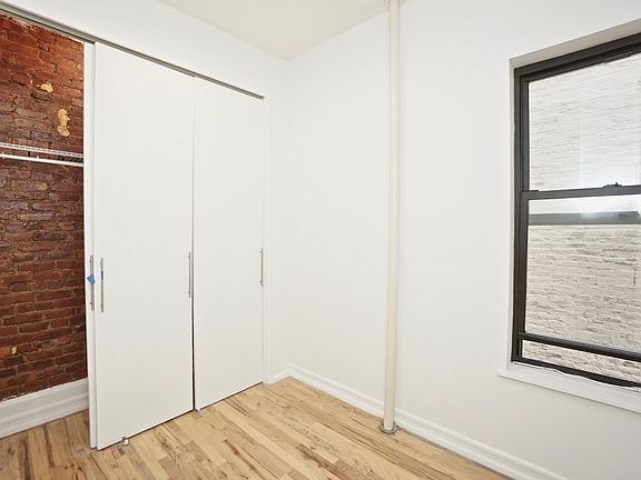 5th image of 3684 Broadway #C4