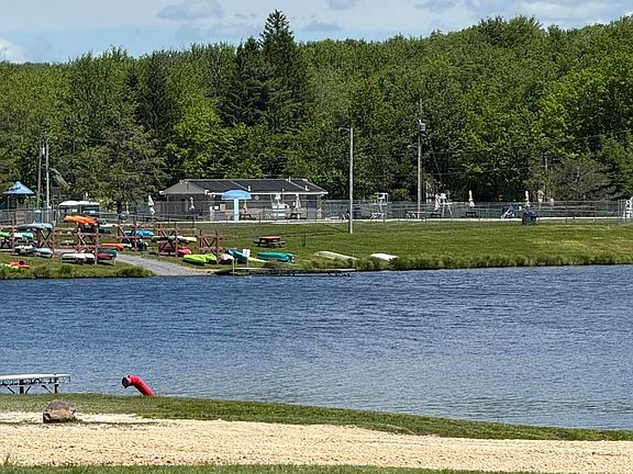 5th image of Lake Shore Dr #6