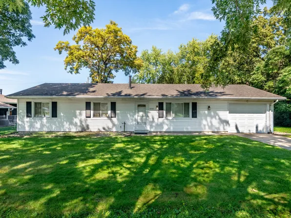 430 E 35th Ave, Griffith, IN 46319