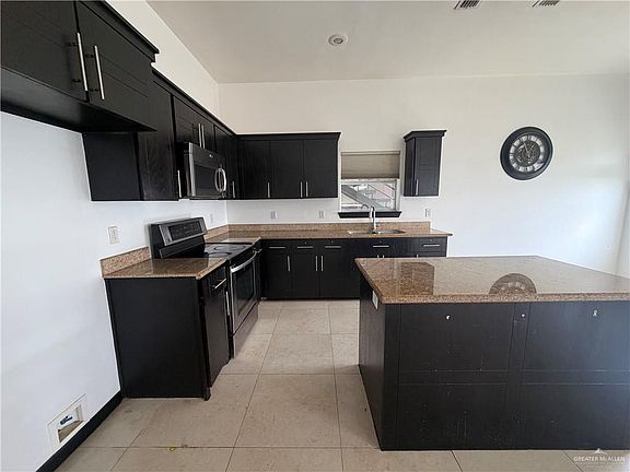 5th image of 4217 Colbath Ave #210A