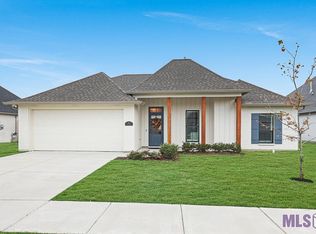 866 Narrow Ridge Dr, Gonzales, LA 70737