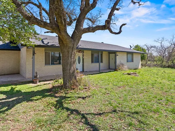 3394 Junction Hwy, Ingram, TX 78025