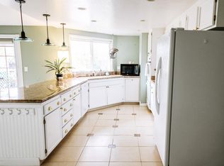1805 Village East Dr, Petaluma, CA