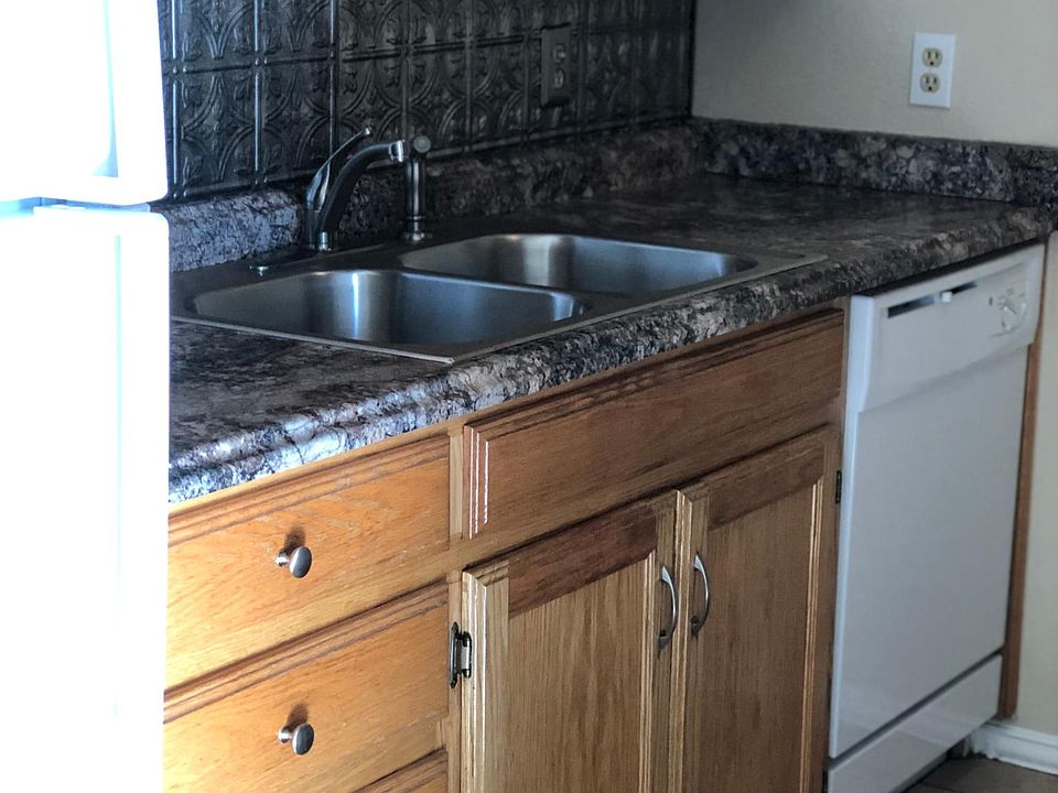 Recently updated kitchen with new appliances.