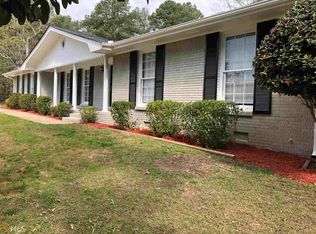 5890 Fox Run, Rex, GA 30273