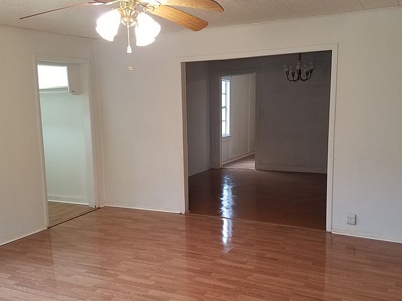 2nd image of 8983 County Road 136 N