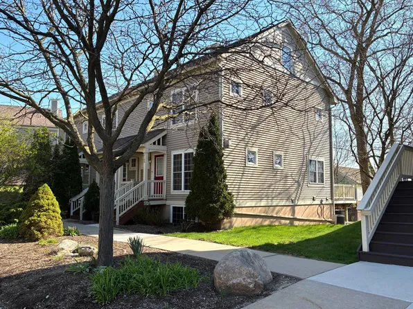2166 Pennsylvania Ave #35, Ann Arbor, MI 48103