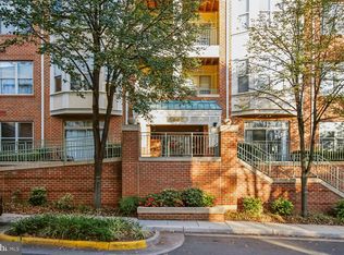 1855 Stratford Park Pl APT 103, Reston, VA 20190