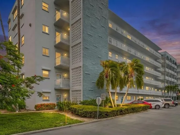 5925 SHORE BOULEVARD S #302, GULFPORT, FL 33707