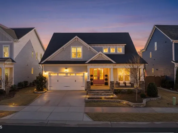 325 Tumbling River Dr, Wendell, NC 27591