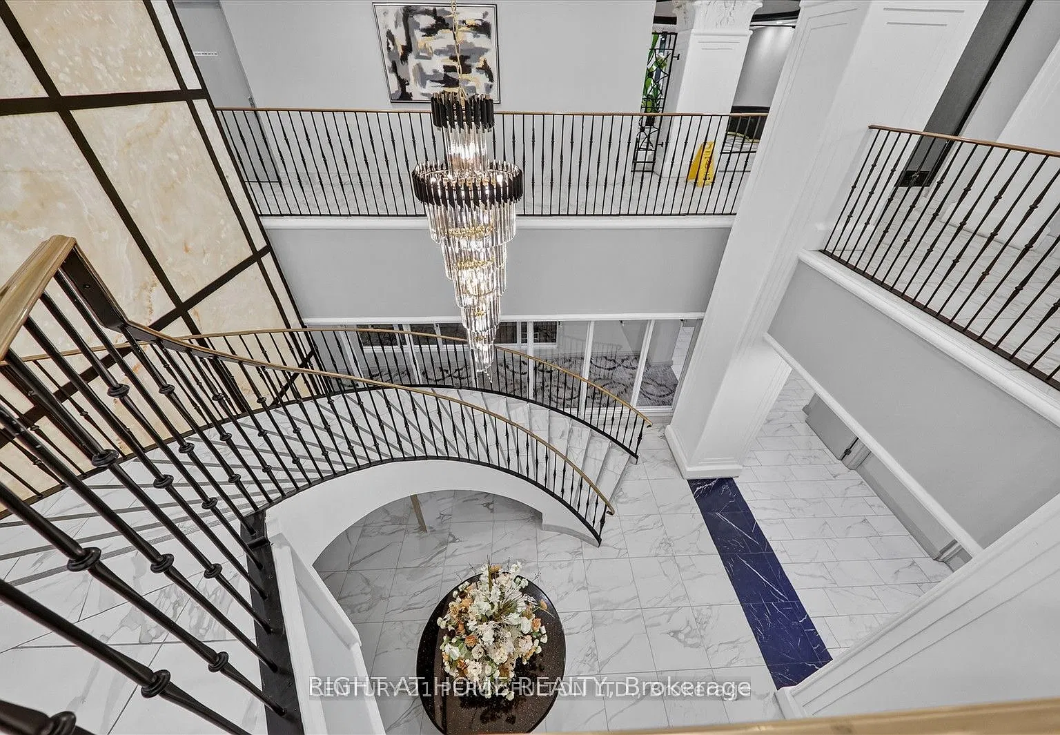 2 bed, $2,850 — Photo 2
