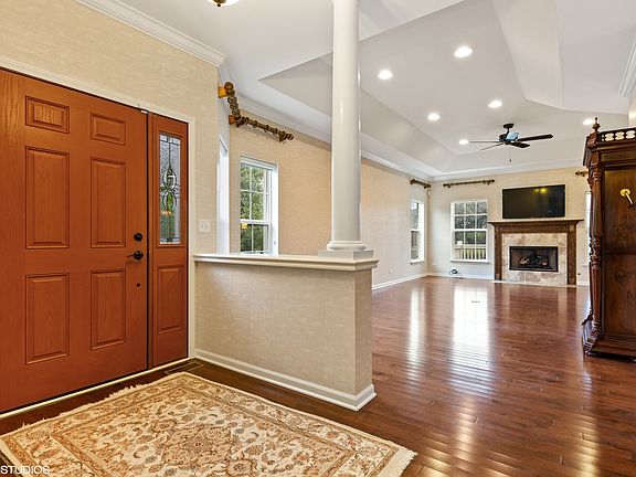 2nd image of 4115 Coyote Lakes Cir