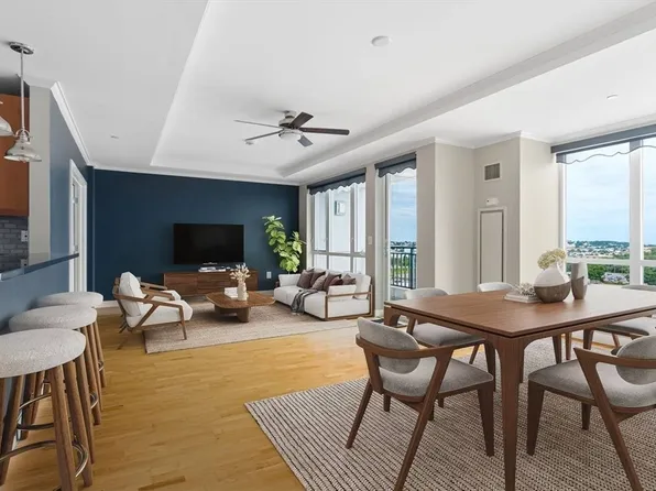 100 Station Lndg Unit 1204, Medford, MA 02155