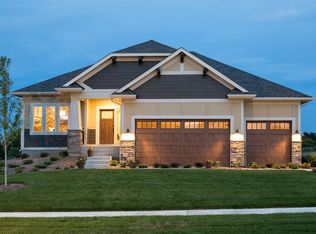 9983 8th St N, Lake Elmo, MN 55042