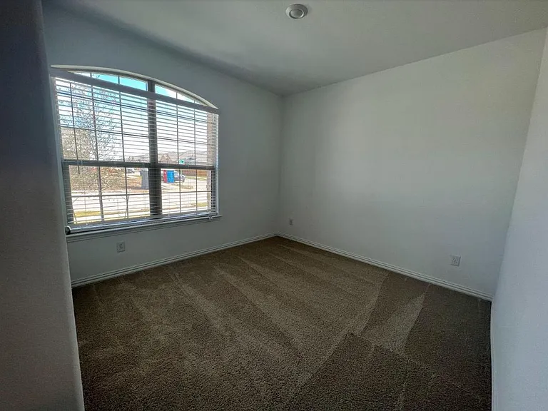 7905 Marsh Ln — Photo 4